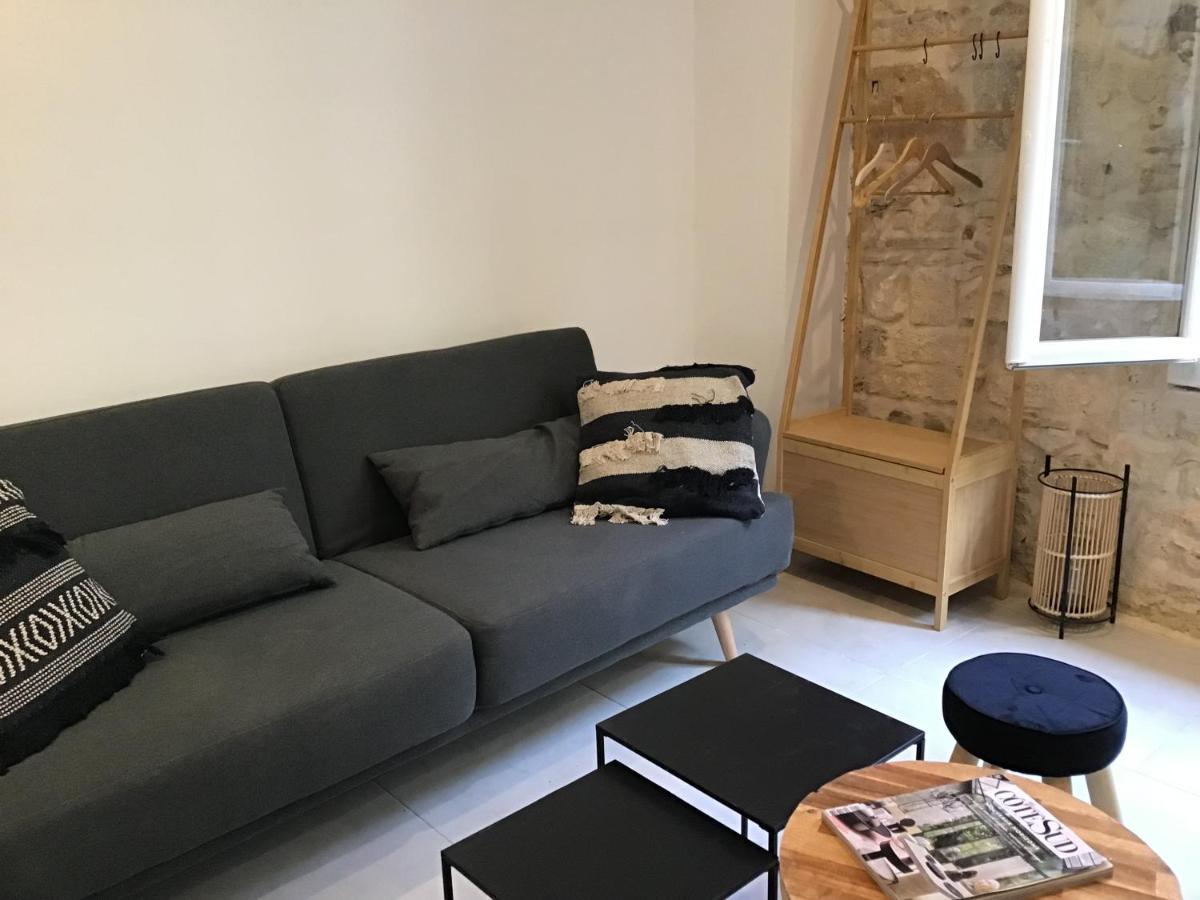 Loft Avec Beaucoup De Cachet Centre Historique Montpellier Apartment Exterior foto